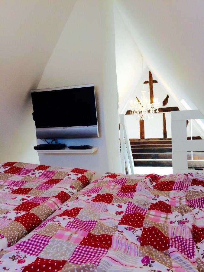 Apartamento Haus Am Ufer Mit Rheinpanoramablick Coblenza Exterior foto